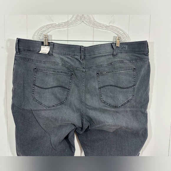 NWT Lee Flex Motion Revolutionary Fit Charcoal Gray Straight Mid Rise Size 26W - Picture 5 of 9